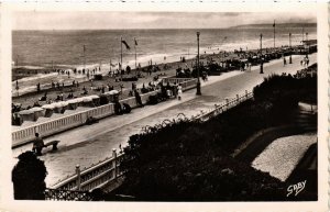 CPM CABOURG - La Diue et la Plage (217063)