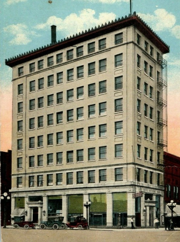 C.1910 Black Hawk Bank Building Waterloo Iowa Postcard P94 