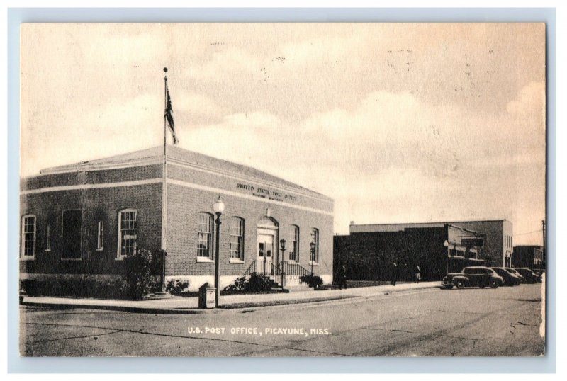 Vintage U.S. Post Office Picayune, Miss. Postcard F146E