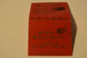 Ye Old Leather Bottle Elmwood Park Illinois Red 30 Strike Matchbook Cover