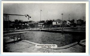 LONDON, Ohio  OH    MUNICIPAL SWIMMING POOL  Diving Board  ca 1940s  Postcard