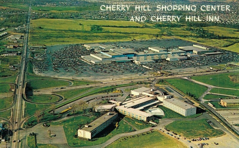 USA Cherry Hill Shopping Center Cherry Hill Inn New Jersey Chrome Postcard 07.89