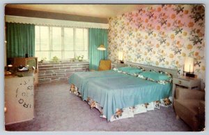 Kirby’s Ultra Modern Motel, Rochester New York, 1958 Postcard, Munro Ont. DPO