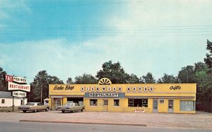 Houghton Lake, Michigan MI   PICK-WICK HOUSE Restaurant~Bakery ROADSIDE Postcard