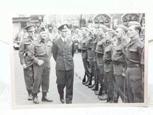 King George VI Inspects The Home Guard Norwich City Hall 1942 Repro Postcard