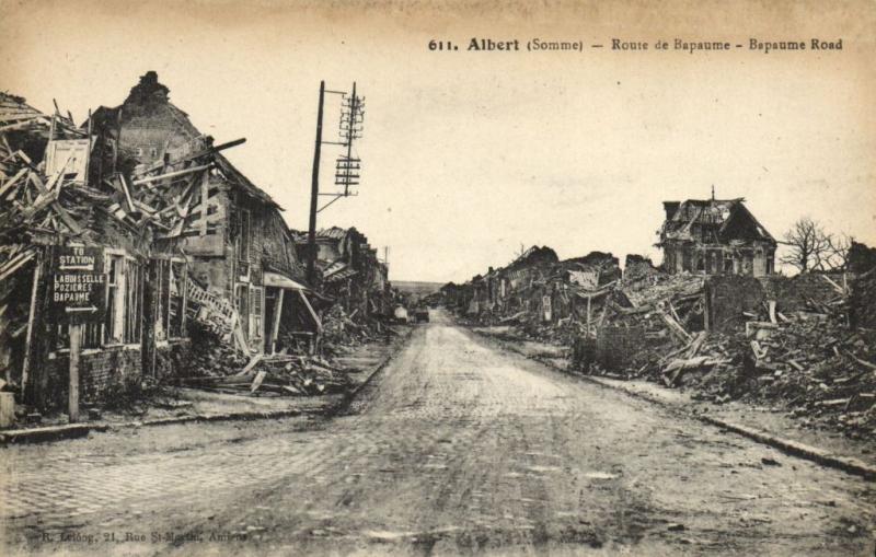 CPA ALBERT - Route de Bapaume (121361)