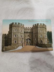 Antique Postcard Windsor Castle, Henry VII Gateway