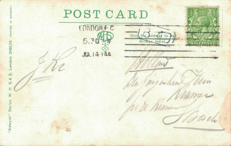 UK Trafalgar Square showing Nelson's Column London 04.42