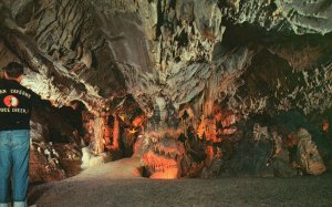 Vintage Postcard The Indian Council Room World Famous Caverns Spruce Creek PA