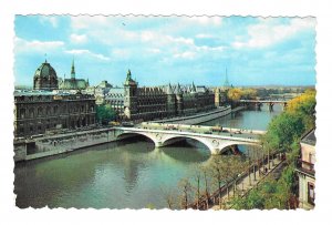 Paris France La Conciergerie Palace de la Cite Prison Courts Chantal Postcard