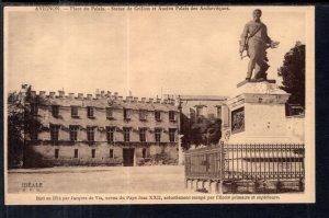 Place du Palais,Avignon,France VBIN