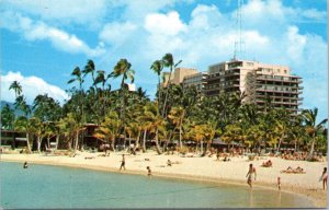 Postcard Hawaii Honolulu - Hawaiian Village Hotel Waikiki Beach