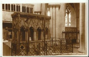 Hertfordshire Postcard - St Albans Abbey - The Shrine   ZZ1980