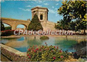 Postcard Modern Montpellier (Herault) Garden Peyrou and water castle