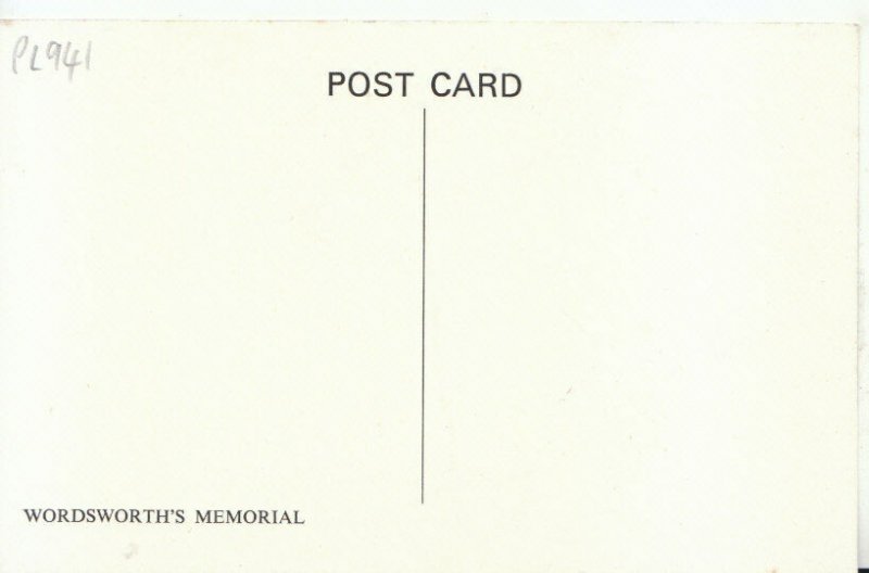 Famous People Postcard - William Wordsworth Memorial - Ref TZ9014