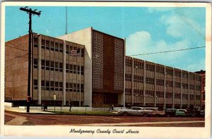 Postcard COURT HOUSE SCENE Montgomery Alabama AL AM9501