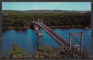 Wisconsin, Prairie du Chien - Suspension Bridge - Mississippi River - [WI-084]