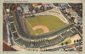 BASEBALL STADIUM WRIGLEY FIELD CHICAGO ILLINOIS POSTCARD 1943