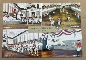 UNUSED POSTCARD - SPANISH COURT RIDING SCHOOL, VIENNA, AUSTRIA