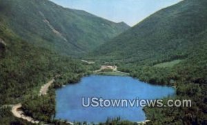 Echo Lake, Franconia Notch in White Mountains, New Hampshire