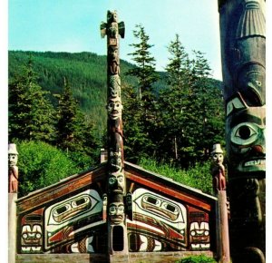 Ketchikan Alaska AK Indian Ceremonial House Totems 1962 Vtg Chrome Postcard C17