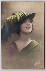 Edwardian Woman Large Feather Hat And Pretty Smile RPPC Real Photo Postcard Y24