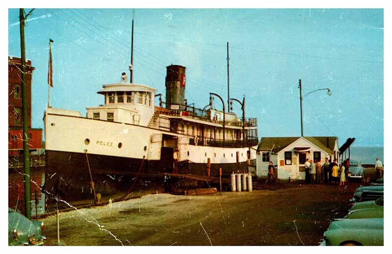 Postcard BOAT SCENE Sandusky Ohio OH AS3615