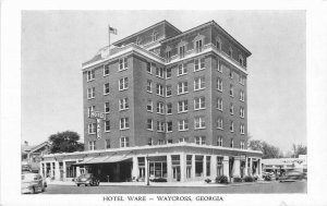 Automobiles East West Hotel Ware Waycross Georgia roadside 1940s Postcard 11540