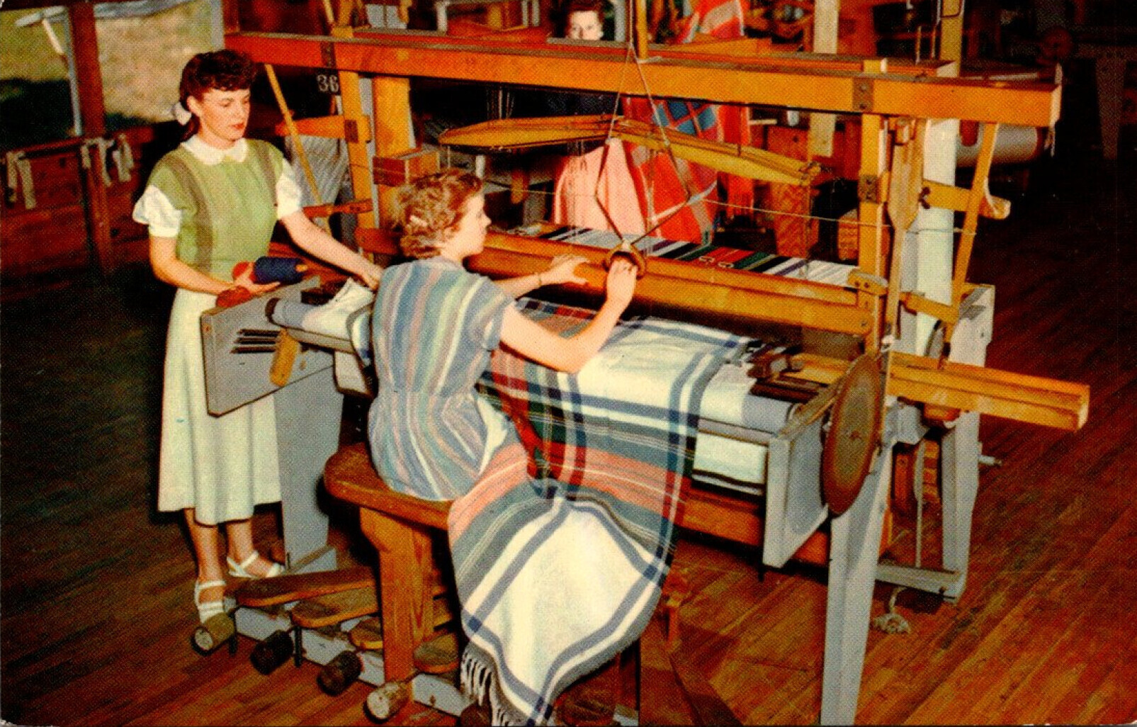 Kentucky Berea Churchill Weavers Women Weaving United States