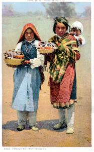 Pueblo Pottery Vendors