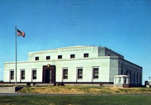 VINTAGE POSTCARD CONTINENTAL SIZE US GOLD BULLION DEPOSITORY FORT KNOX KENTUCKY