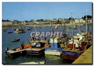 Postcard Modern Britons Port Saint Quay Portrieux C N