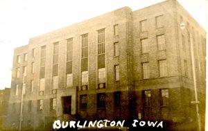 IA - Burlington. Des Moines County Courthouse.   *RPPC