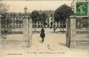 CPA DINAN Quartier Duguesclin - 13e Hussards (1147801)