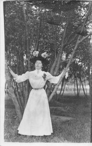 J68/ Spokane Washington RPPC  Postcard c1910 Woman Manito Park 123