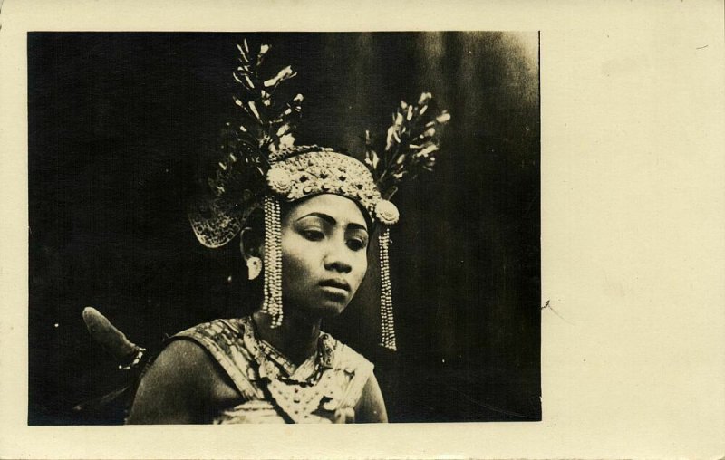 indonesia BALI Beautiful Girl Legong Dancer 1910s RPPC Postcard