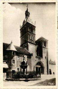 CPA Bourgogne Cote-d'Or Saulieu L'Église (984263)