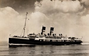 ss Mecklenburg Zeeland Steamship Company Ship Vintage RPPC 03.65