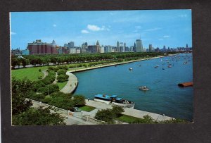 IL Chicago Prudential Building Bldg Grant Park Illinois Postcard Skyline