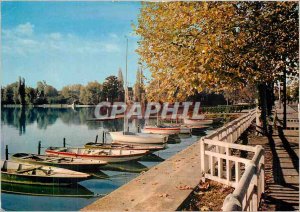 'Modern Postcard Enghien Val d''Oise Lake edges'