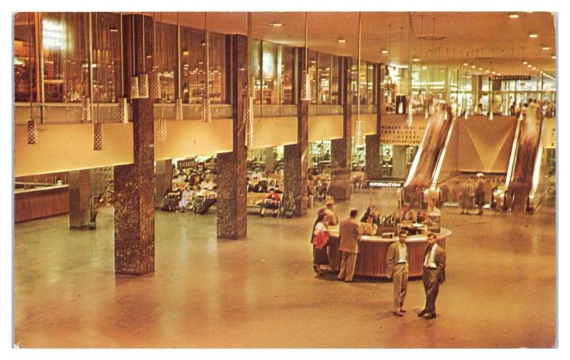 1962 Greyhound Bus Terminal Interior, Chicago, IL Postcard