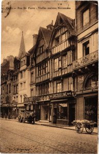 CPA CAEN Rue St-PIERRE Maisons Normandes (981931)