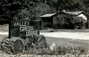 RPPC Cottage at Valley Green Lodge, Orick, CA. Vintage Postcard P120