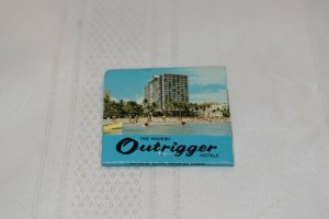 The Waikiki Outrigger Hotels Hawaii 30 Strike Matchbook