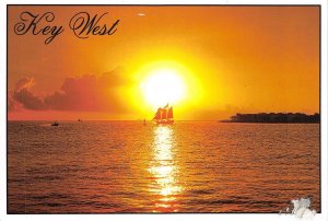 US9 USA FL Key West sunset from Mallory square 2012 sailship
