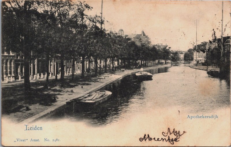 Netherlands Leiden Apothekersdijk Vintage Postcard C173