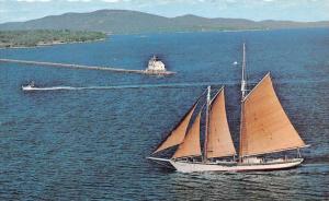 1753   The Schooner Roseway     Rockland  Lighthouse