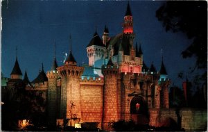 VINTAGE POSTCARD SLEEPING BEAUTY CASTLE DISNEYLAND ANAHEIM CALIF MAILED 1957