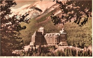 VINTAGE POSTCARD BANFF SPRINGS HOTEL FROM PHOTO BY BYRON HARMON