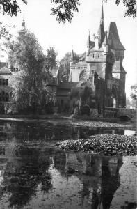 B28053 Budapest Vajdahunyad Castle Hungary